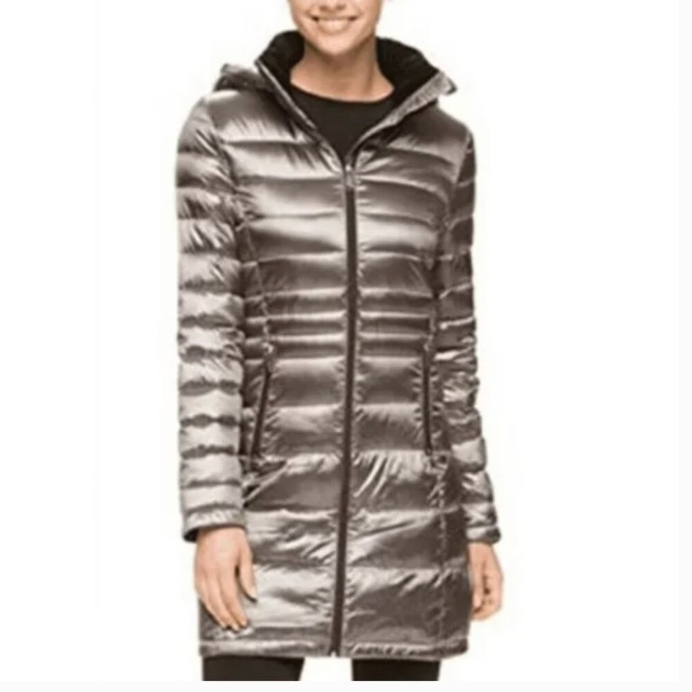 EUC Andrew Marc Grey Silver Premium Down Hooded Puffer Long Jacket Women M warm